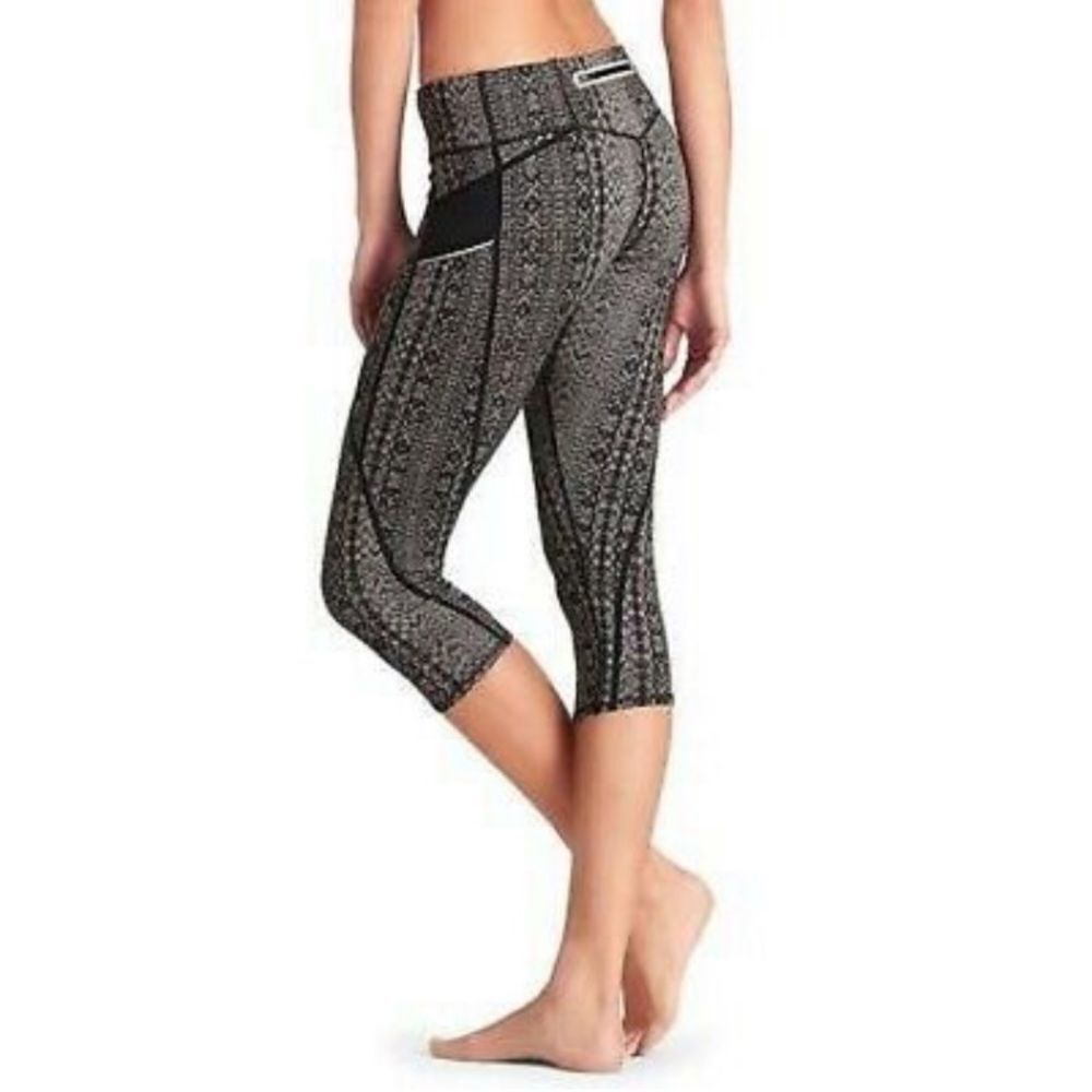 Athleta Prism Stride Capri Running Pants Size XS
